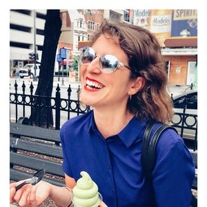 Meet your Posher, Vanessa